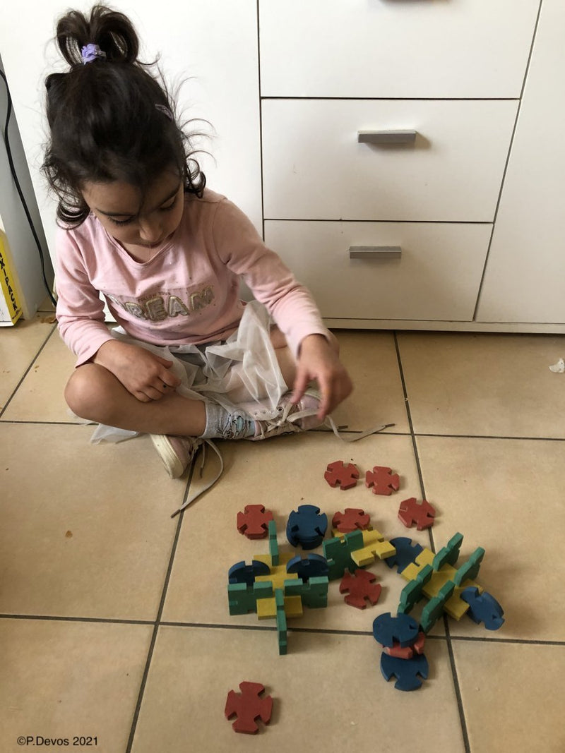 30 petites pièces de jouets en bois Euclide en sac de jute - de 36 mois à 10 ans--Jouet en bois-Euclide-Nature For Kids-1