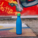 Gourde Bouteille isotherme - Colors bleu bouchon vert - 500 ml--Gourde-Qwetch-Nature For Kids-1